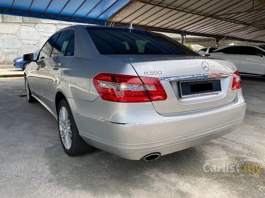 2011 Mercedes-Benz E200 CGI Elegance Sedan