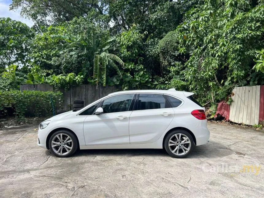 2016 BMW 218i Active Tourer Hatchback