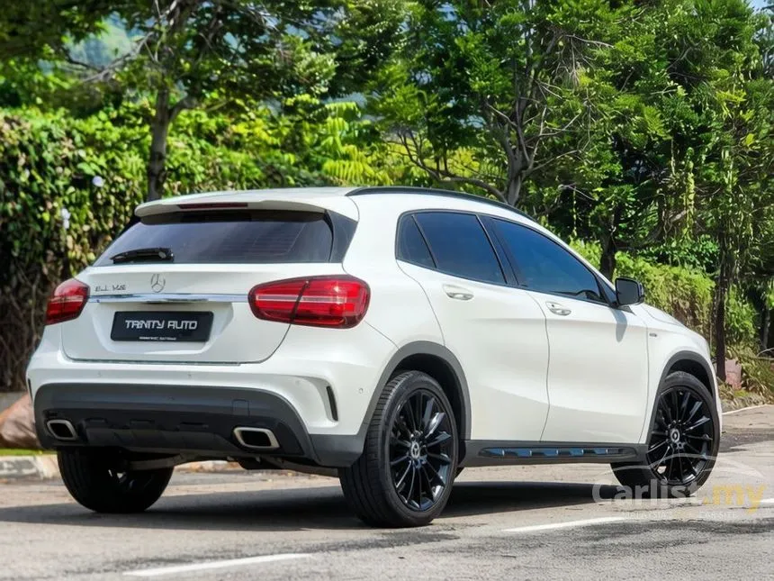 2018 Mercedes-Benz GLA200 Night Edition SUV