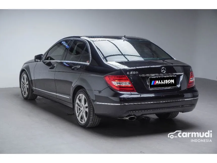 2014 Mercedes-Benz C200 Avantgarde CGI Sedan
