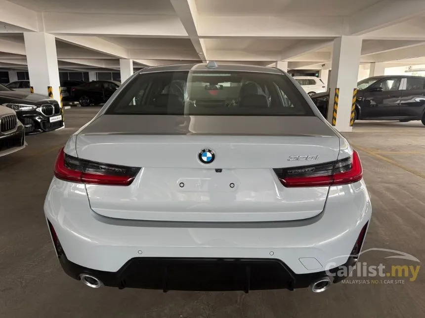 2025 BMW 320i Sport Sedan