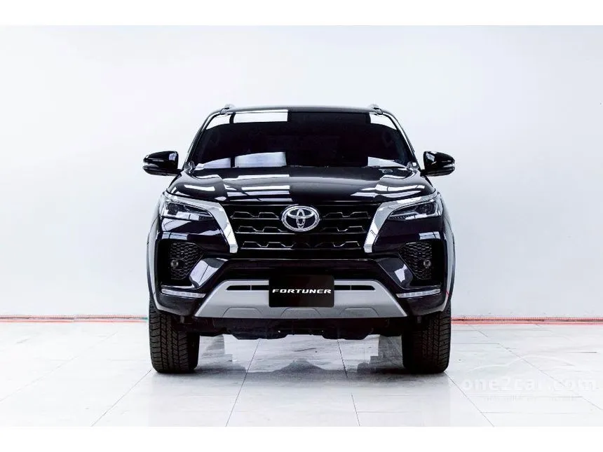 2021 Toyota FORTUNER V SUV