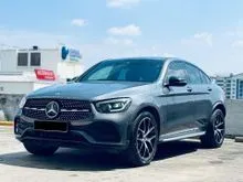 2022 Mercedes-Benz GLC300 2.0 4MATIC AMG Line Coupe 46K Mil Burmester 360 Apple Carplay Ambient Light Collision Prevention Assist Contactles PowerBoot