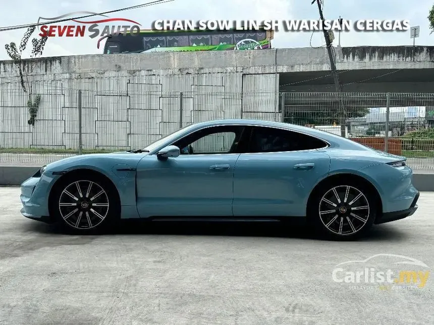 2020 Porsche Taycan Turbo Sedan