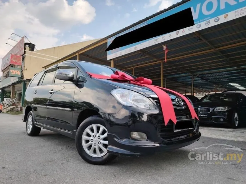 2010 Toyota Innova G MPV
