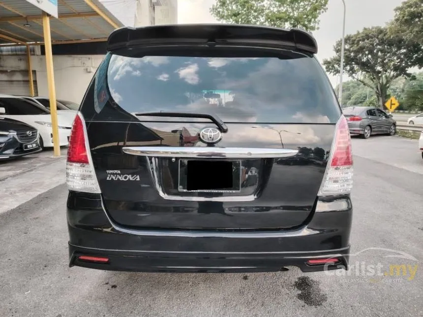 2010 Toyota Innova G MPV