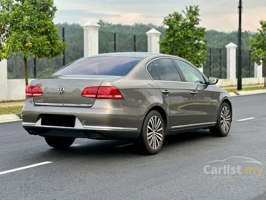 2013 Volkswagen Passat TSI Sedan