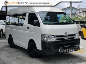 2012 Toyota Hiace 2.5 Window Van Van