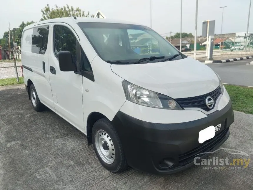 2019 Nissan NV200 Semi Panel Van