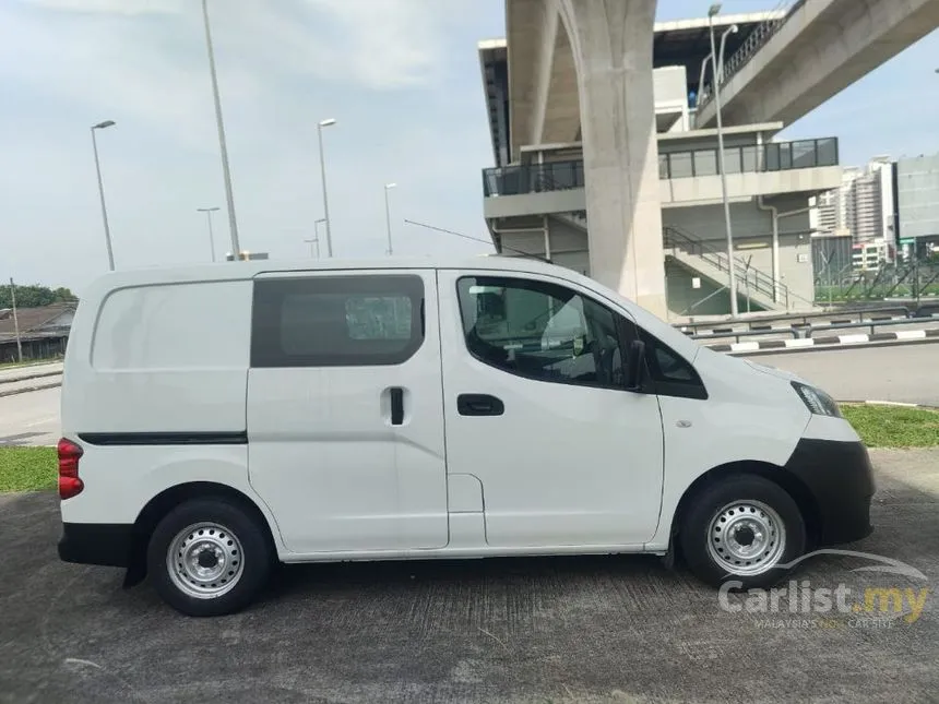 2019 Nissan NV200 Semi Panel Van