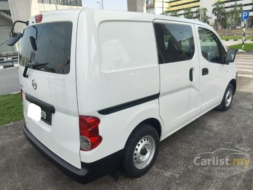 2019 Nissan NV200 Semi Panel Van