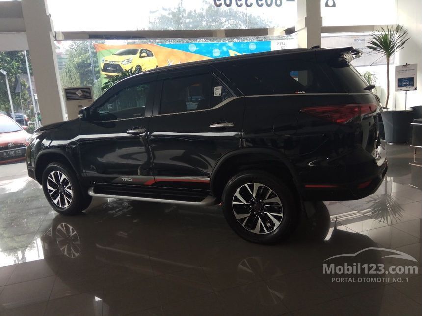 Jual Mobil Toyota Fortuner 2017 VRZ 2.4 di DKI Jakarta 