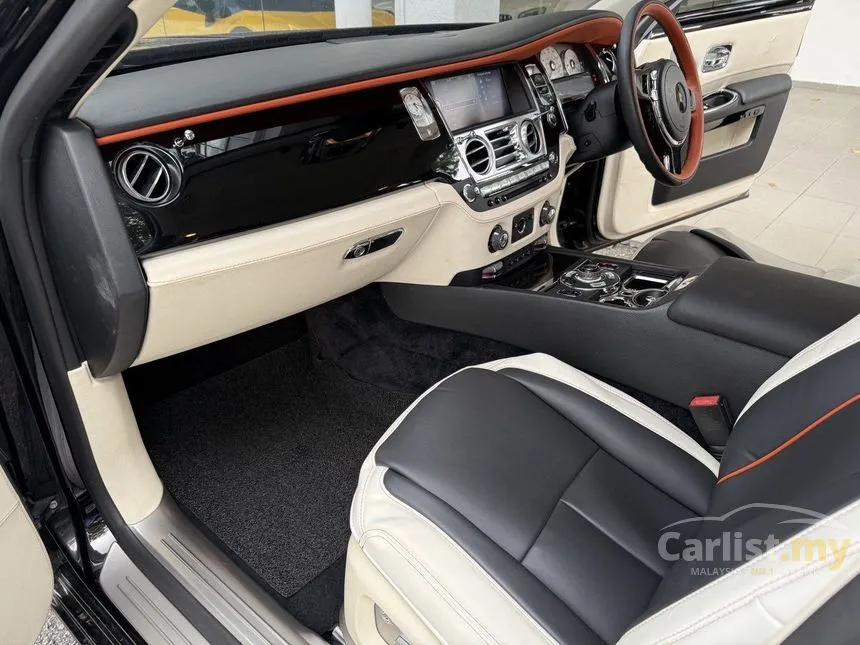 2010 Rolls-Royce Ghost Sedan