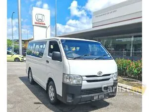 2017 Toyota Hiace 2.5 Window Van Van