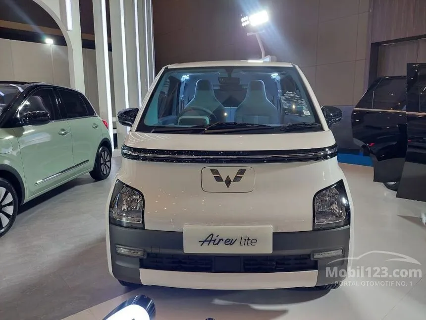 Jual Mobil Wuling EV 2024 Air ev Lite di DKI Jakarta Automatic Hatchback Putih Rp 181.000.000