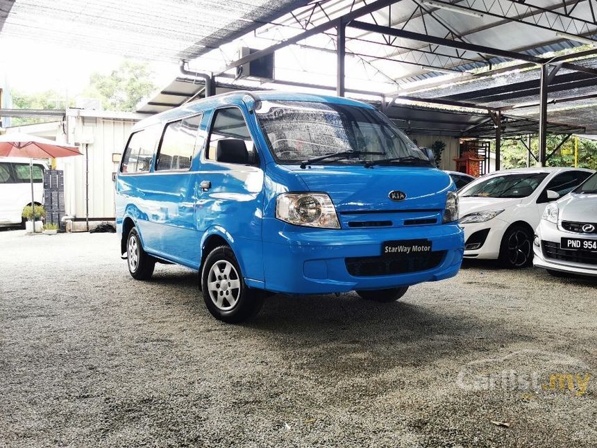 2005 kia pregio van