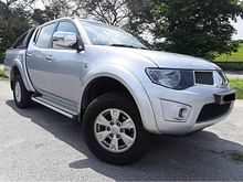 2013 Mitsubishi Triton 2.5 VGT GS 4x4 (A) Pickup No off-road sure teacher owner