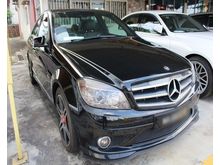 2010 Mercedes-Benz C180K 1.8 SE Sedan -- WELL MAINTAINED --