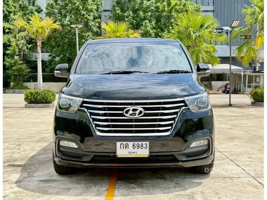 2019 Hyundai GRAND STAREX VIP Wagon