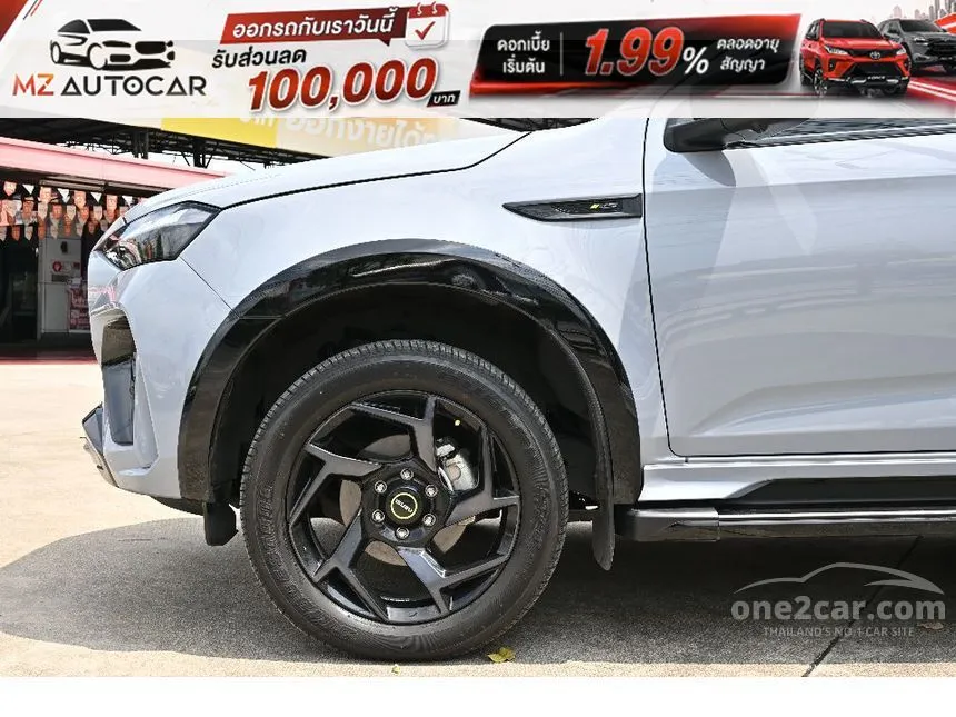 2025 Isuzu MU-X RS SUV