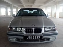 1997 BMW 318i 1.8 Base Spec Sedan