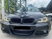 2010 BMW 320d 2.0 Sport Sedan ORI M SPORTS TURBO DIESEL ENGINE , LED DAYTIME RUNNING LIGHT