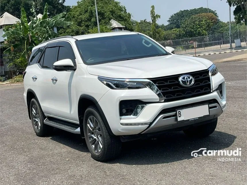2023 Toyota Fortuner VRZ 4X2 SUV