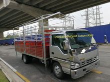 Isuzu npr wooden cargo + stainless steel floor boards/ Hino Fuso hicom body kayu + Lantai stainless steel /bdm7500kg /year registered 2019
