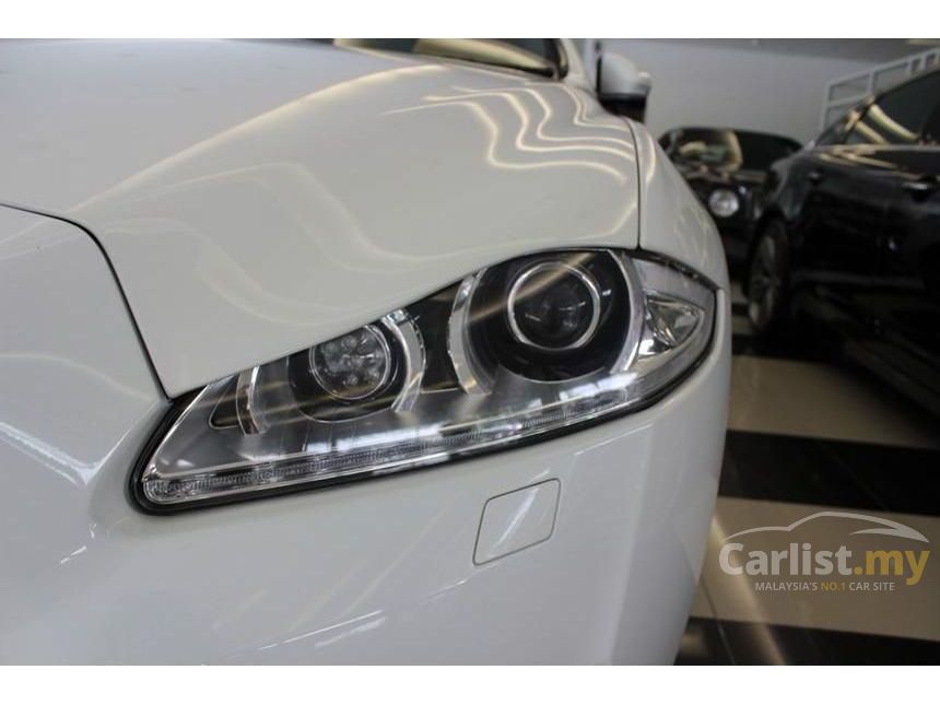 2012 Jaguar XJ L Premium Luxury Sedan