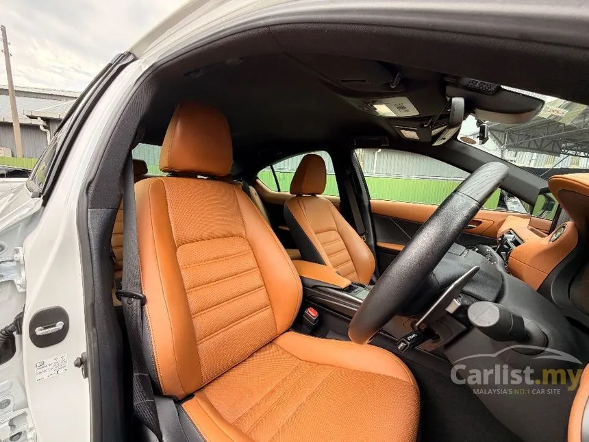 2023 Lexus IS 300 Version L Sedan