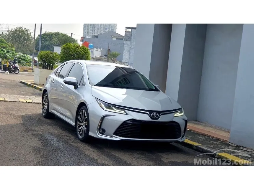 2021 Toyota Corolla Altis V Sedan