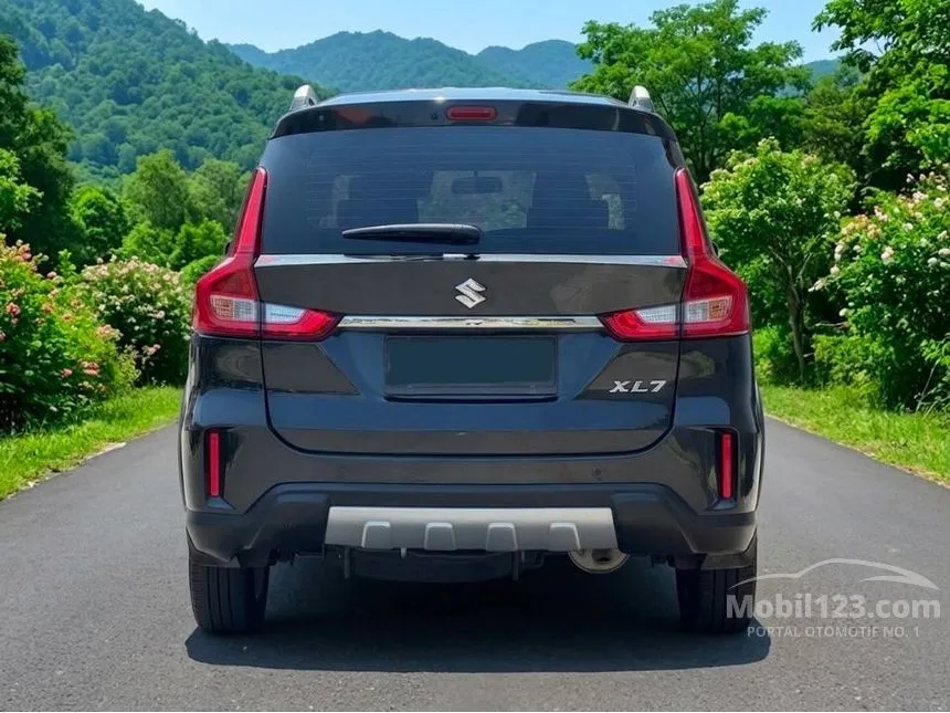 2021 Suzuki XL7 Beta SUV