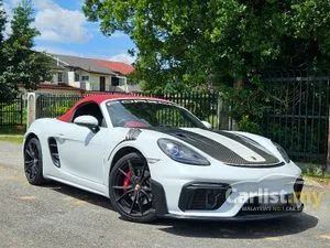 2017 Porsche 718 2.0 Boxster Convertible