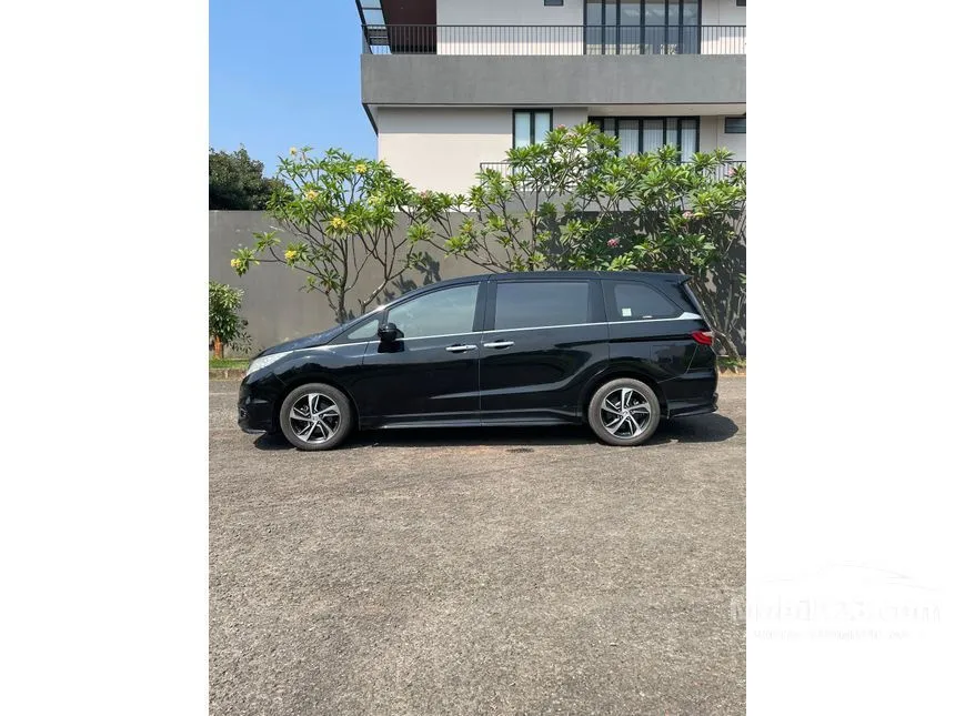 2015 Honda Odyssey Prestige MPV