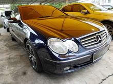 2004 Mercedes-Benz CLK240 2.6 Coupe -- WELL MAINTAINED --