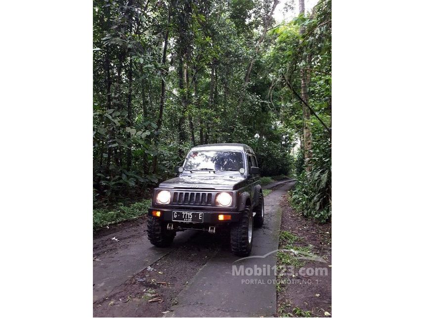Jual Mobil Suzuki Katana 1997 GX 1.0 di Jawa Tengah Manual Jual Mobil Suzuki Katana 1997 GX 1.0 di Jawa Tengah Manual