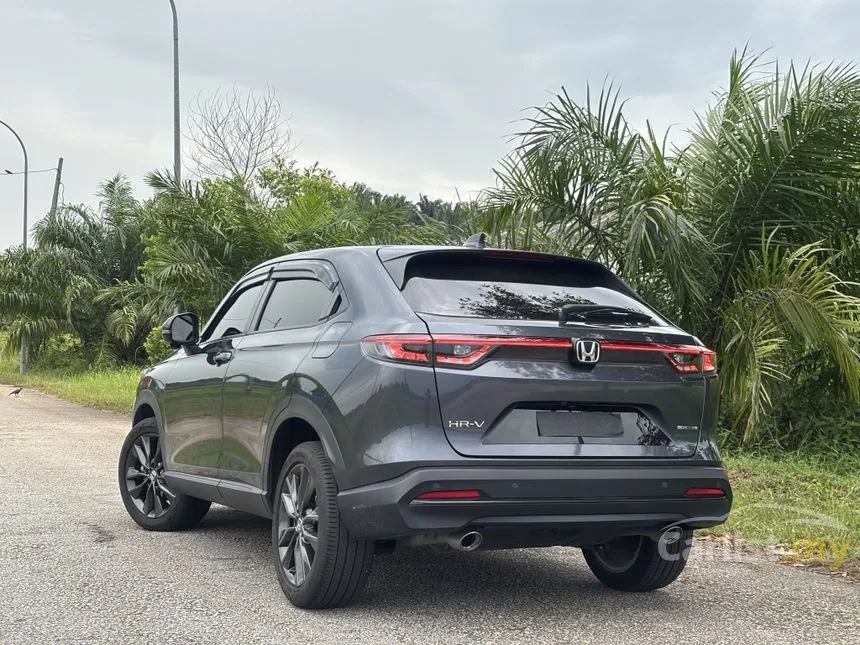 2025 Honda HR-V V SUV