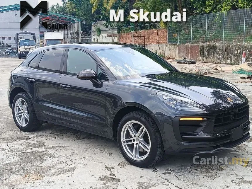 2023 Porsche Macan SUV