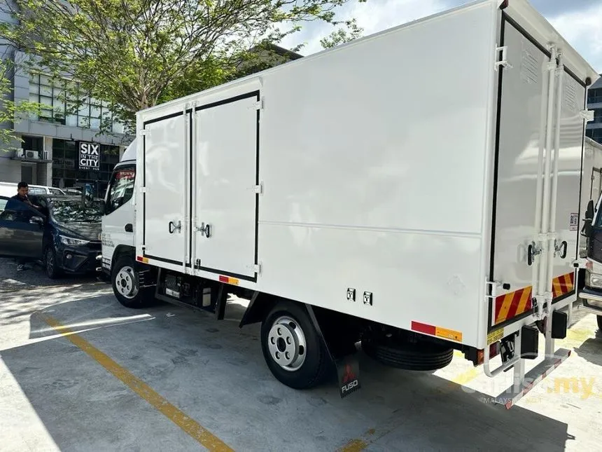 2023 Mitsubishi Fuso Lorry