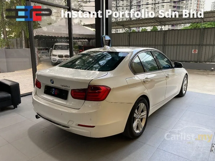 2012 BMW 320d Sport Line Sedan