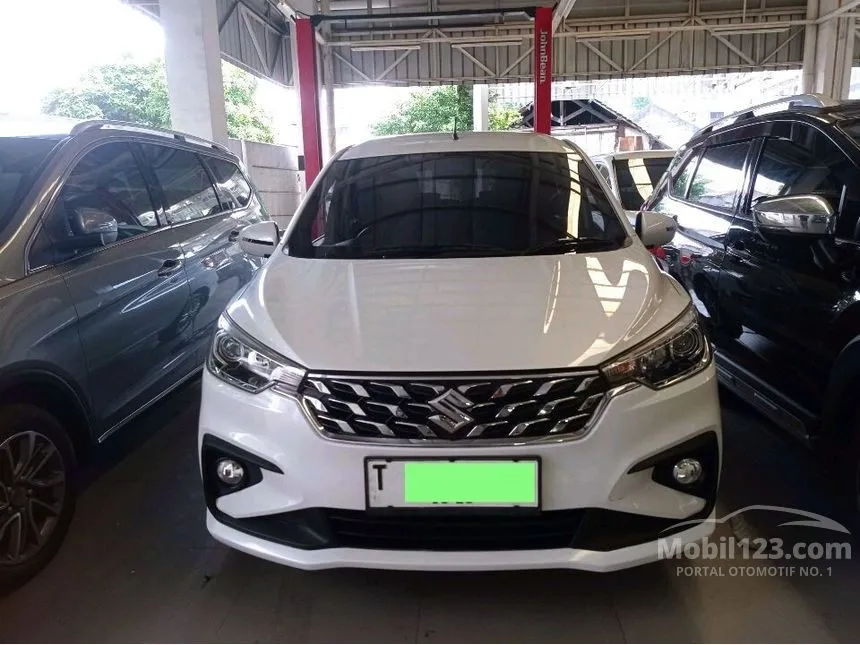 Jual Mobil Suzuki Ertiga 2023 GL 1.5 di DKI Jakarta Manual MPV Putih Rp 181.000.000