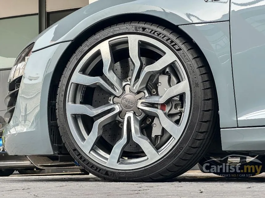 2010 Audi R8 Quattro FSI Coupe