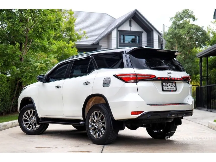 2021 Toyota FORTUNER V SUV