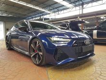 2020 Audi RS6 4.0 Wagon Panoramic Roof Paddle Shift Power Boot Reverse Cam Xenon LED Daytime Running Light B&O Sound System Sport Exhaust Memory Seat