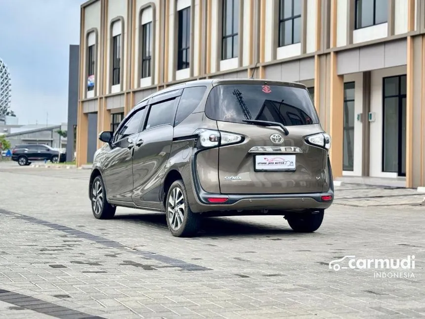 2017 Toyota Sienta V MPV