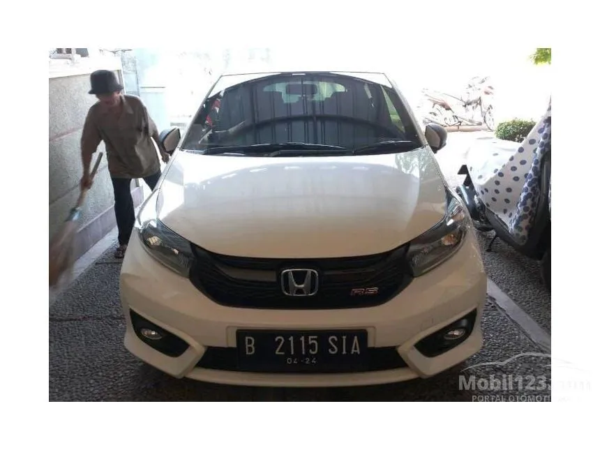 Jual Mobil Honda Brio 2019 RS 1.2 di Jawa Barat Automatic Hatchback Putih Rp 165.000.000
