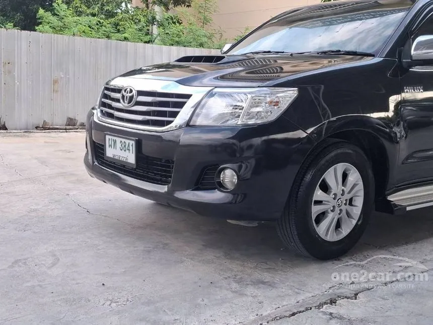 2012 Toyota HILUX VIGO Champ E Smart Cab Pickup