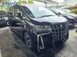 Recon 2020 Toyota Alphard 2.5 SC 3 LED Leather Pilot Seats Apple Carplay Android Auto Reverse Camera Power Boot LKA PCR Unregistered
