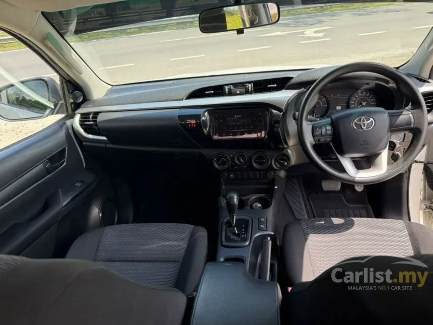 2021 Toyota Hilux E Dual Cab Pickup