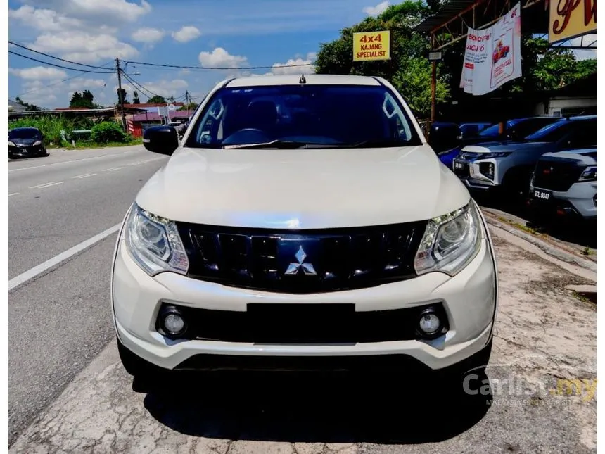 2015 Mitsubishi Triton VGT Adventure Dual Cab 4X4 Pickup